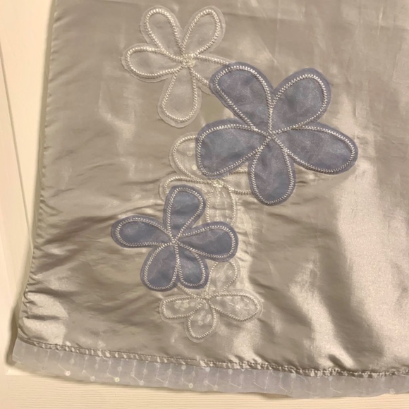 Baby Gap Gray Flowered Embroidered Stitched 2 Piece Party Dress Size 3T - Picture 5 of 12